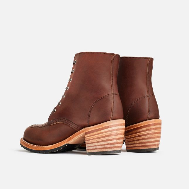 Red Wing Heeled Boot in Amber Harness Leather | GER120835