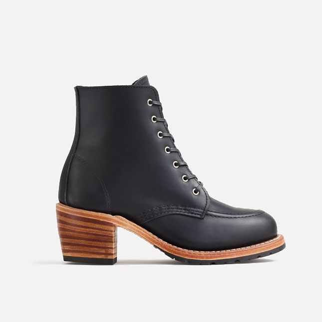 Red Wing Heeled Boot in Black Boundary Leather | GYR408579