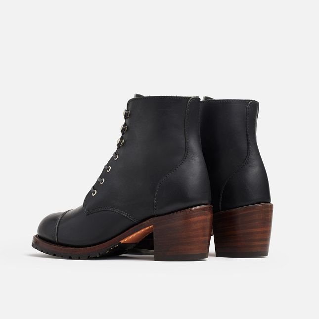 Red Wing Heeled Boot in Black Boundary | JMX984025